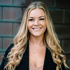 Meet your Posher, Samantha